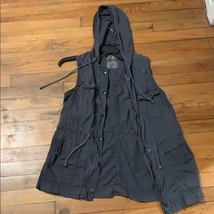 Cargo grey vest
